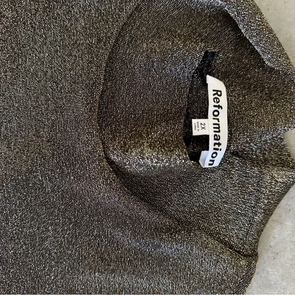 REFORMATION Paprika Gold Sparkle Long Sleeve Stretchy Knotted Dress - Picture 8 of 9